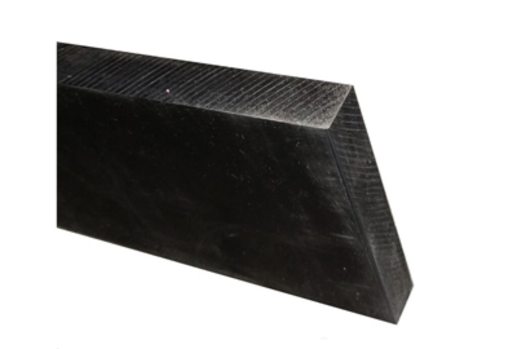 Arctic Poly Cutting Edge (90″-96″)